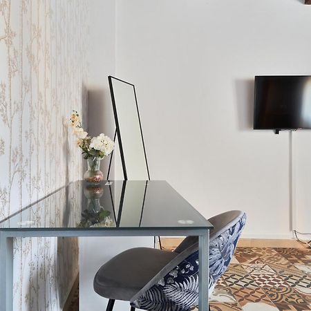 Sun-Kissed Getaway Apartment Malaga Luaran gambar