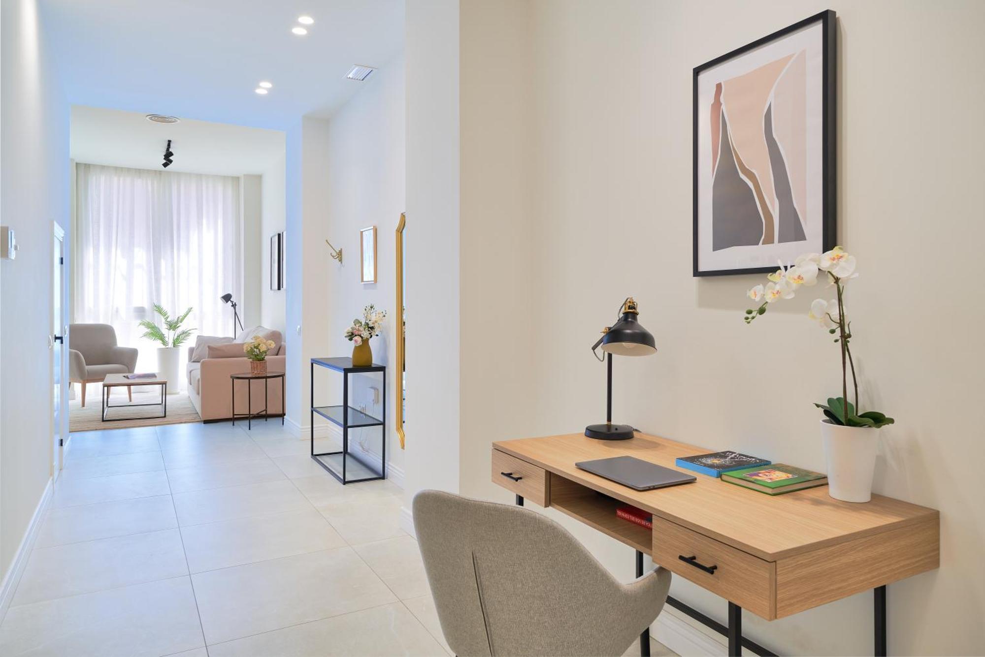 Sun-Kissed Getaway Apartment Malaga Luaran gambar