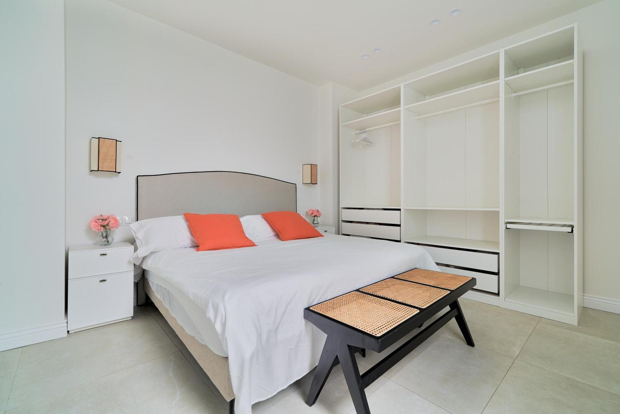 Sun-Kissed Getaway Apartment Malaga Luaran gambar