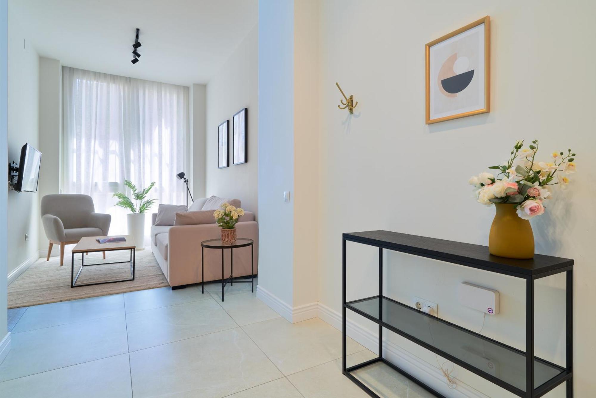 Sun-Kissed Getaway Apartment Malaga Luaran gambar